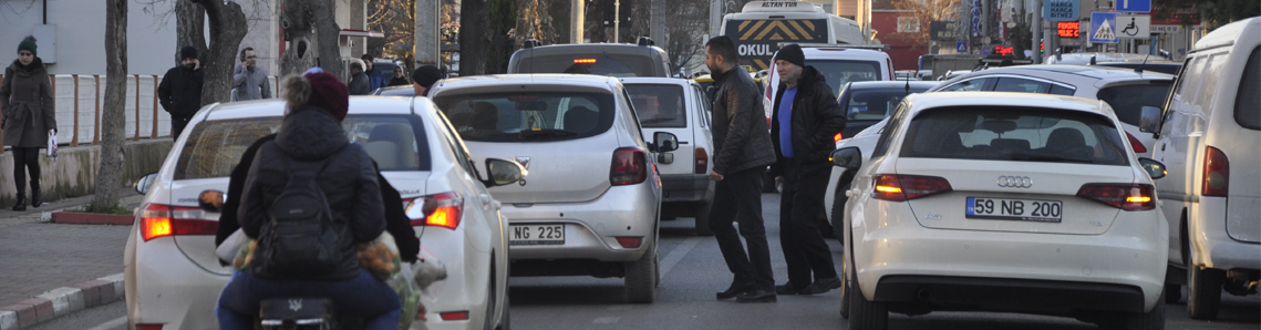 Bu cadde trafikçilerin kâbusu