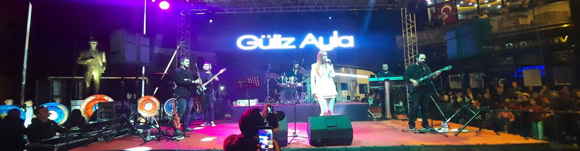 Fener Alayı ve konser sürprizi