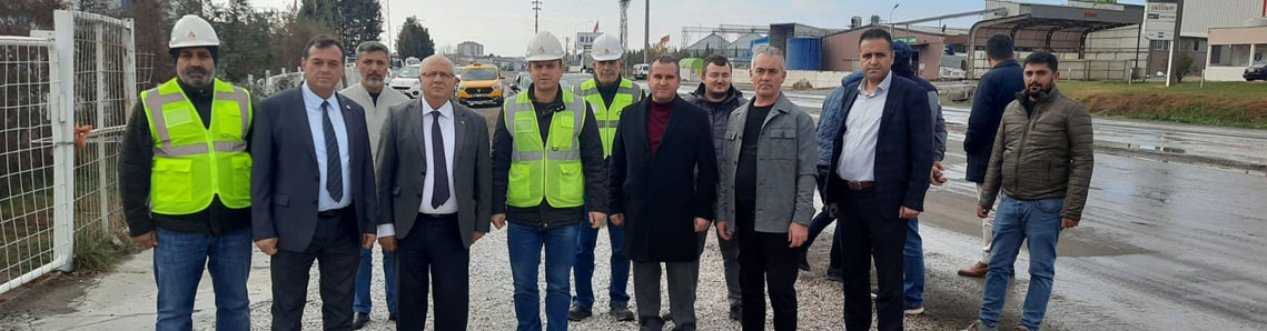 Yol, refüj ve kavşak yapımı başladı
