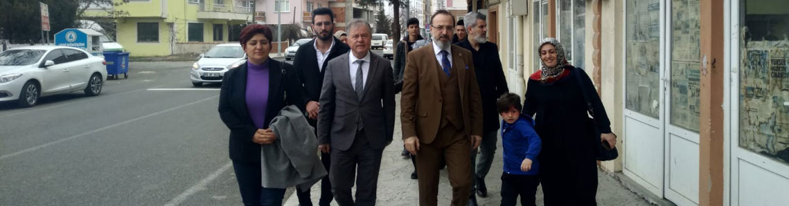 Depremzedelerle buluştu
