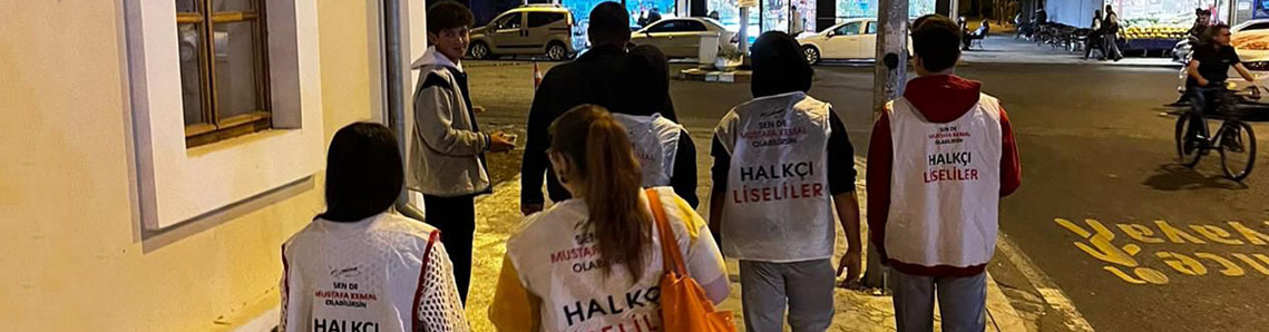 Halkçı liselilerden sokak hayvanlarına yardım eli